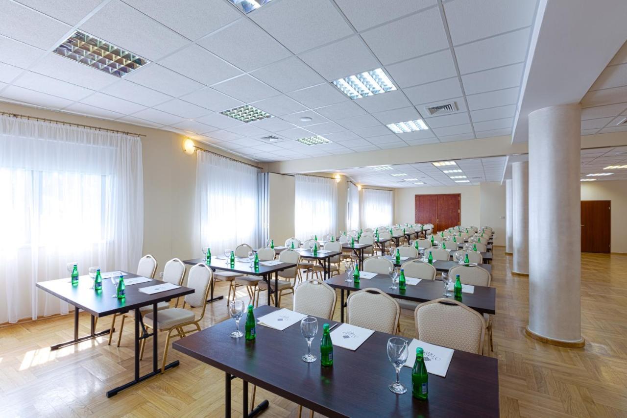 Hotel Vestina Wisla Luaran gambar